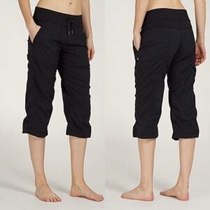 Lululemon Crop Dance Studio Pant